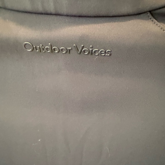 Outdoor voices navy pull over athletic top size medium - Picture 3 of 6